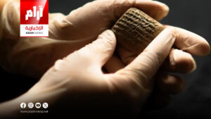 عمره 3500 عام.. اكتشاف لوح أثري “أكادي” في هاتاي التركية