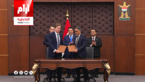 السوداني يرعى توقيع عقد المنصة العائمة للغاز بين النفط وشركة إكسيليريت الأمريكية السوداني يرعى توقيع عقد المنصة العائمة للغاز بين النفط وشركة إكسيليريت الأمريكية