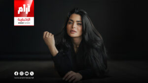 أسماء جلال تواجه موجة انتقادات جديدة بسبب فيلم “إن غاب القط”