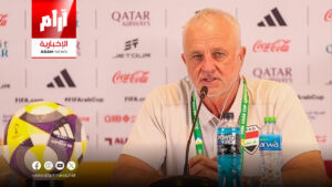 أرنولد يكثف اتصالاته مع 4 لاعبين قبل معسكر منتخبنا الوطني